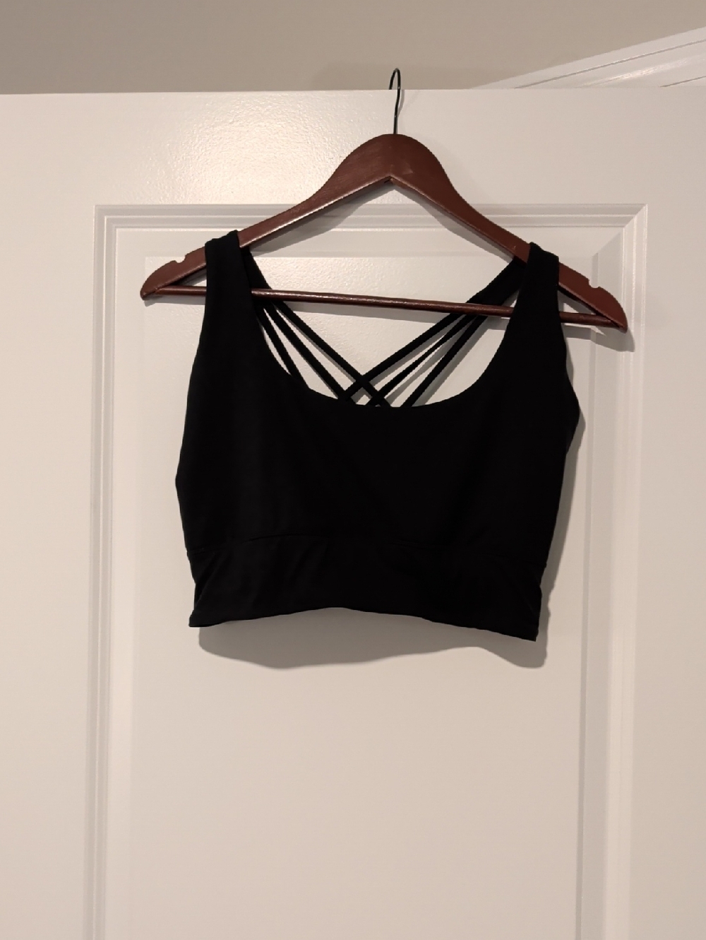 Black Strappy Sports Bra - Women’s Supportive Activewear